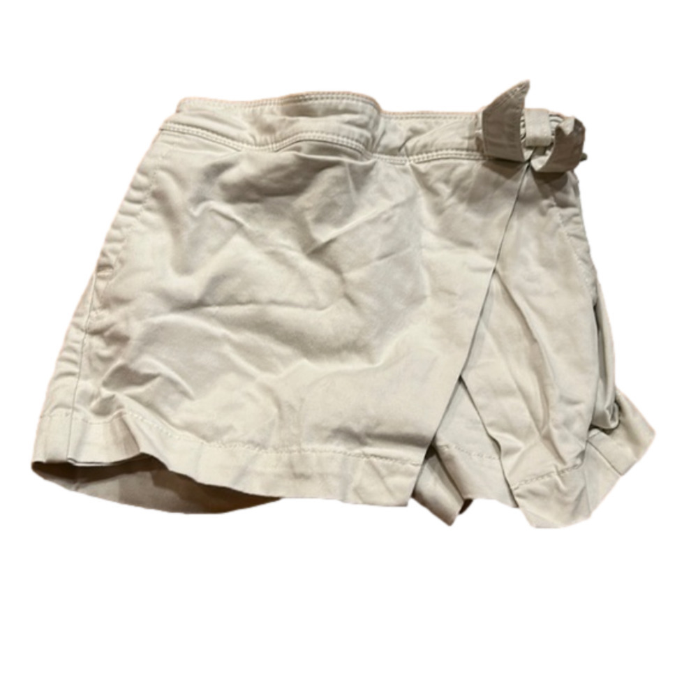 Vineyard vines 4 t girl skort good condition